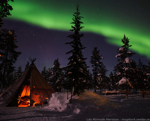 viaje a laponia suecia lavvu sami auroras boreales