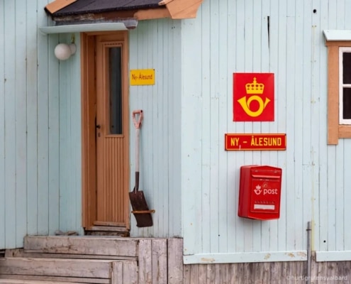 Edificio de la oficina de correos en Ny-Ålesund, Svalbard